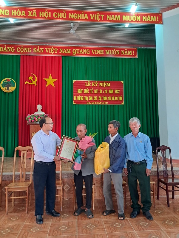 LE MUNG THO HOI NGUOI CAO TUOI 2022